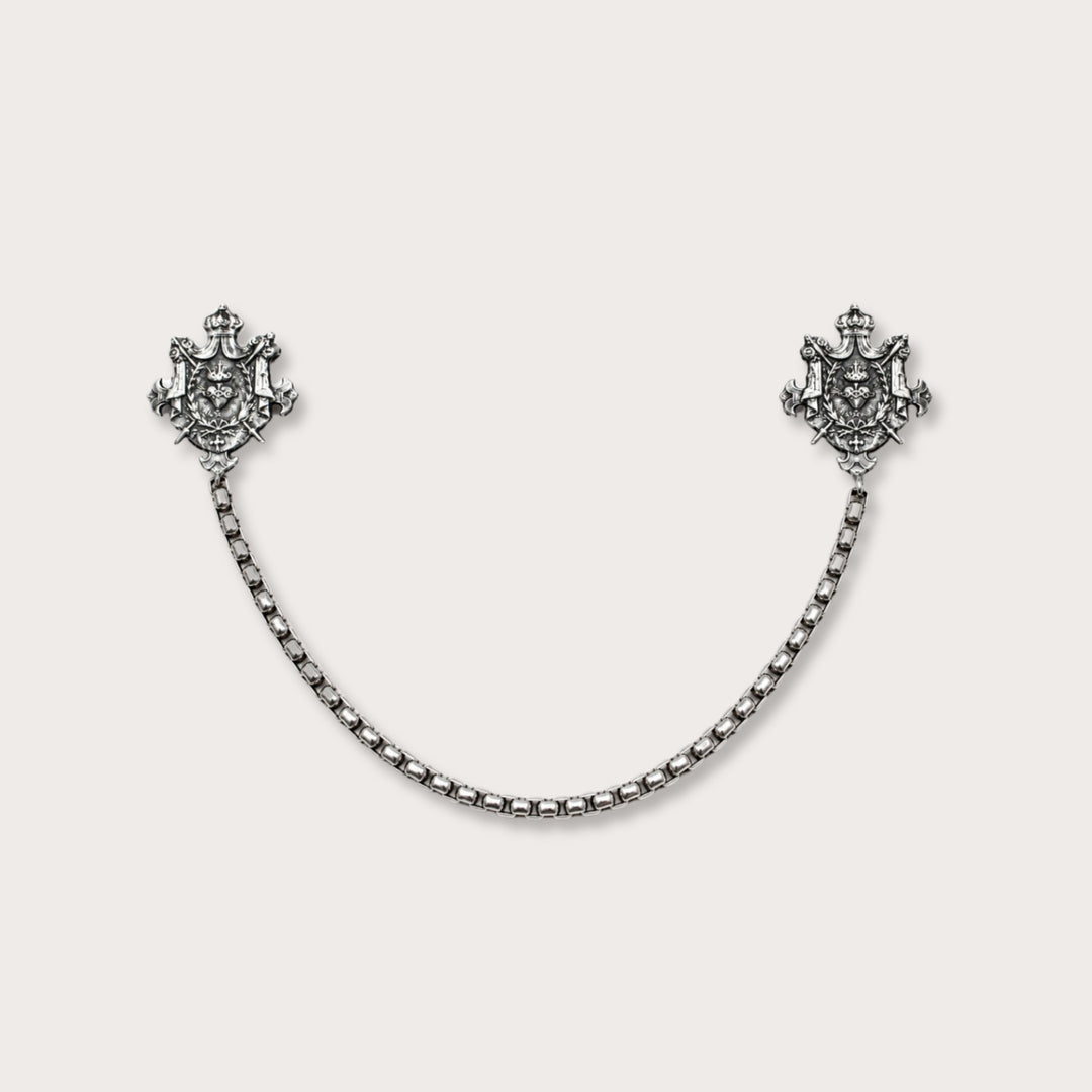 Broche Escudo con Cadena