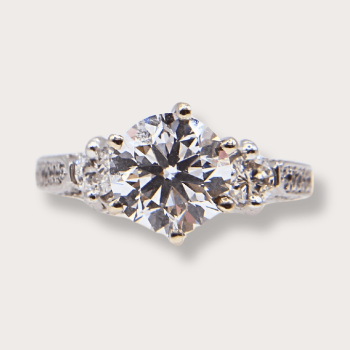 Anillo de Diamantes - LAURA CANTU JEWELRY