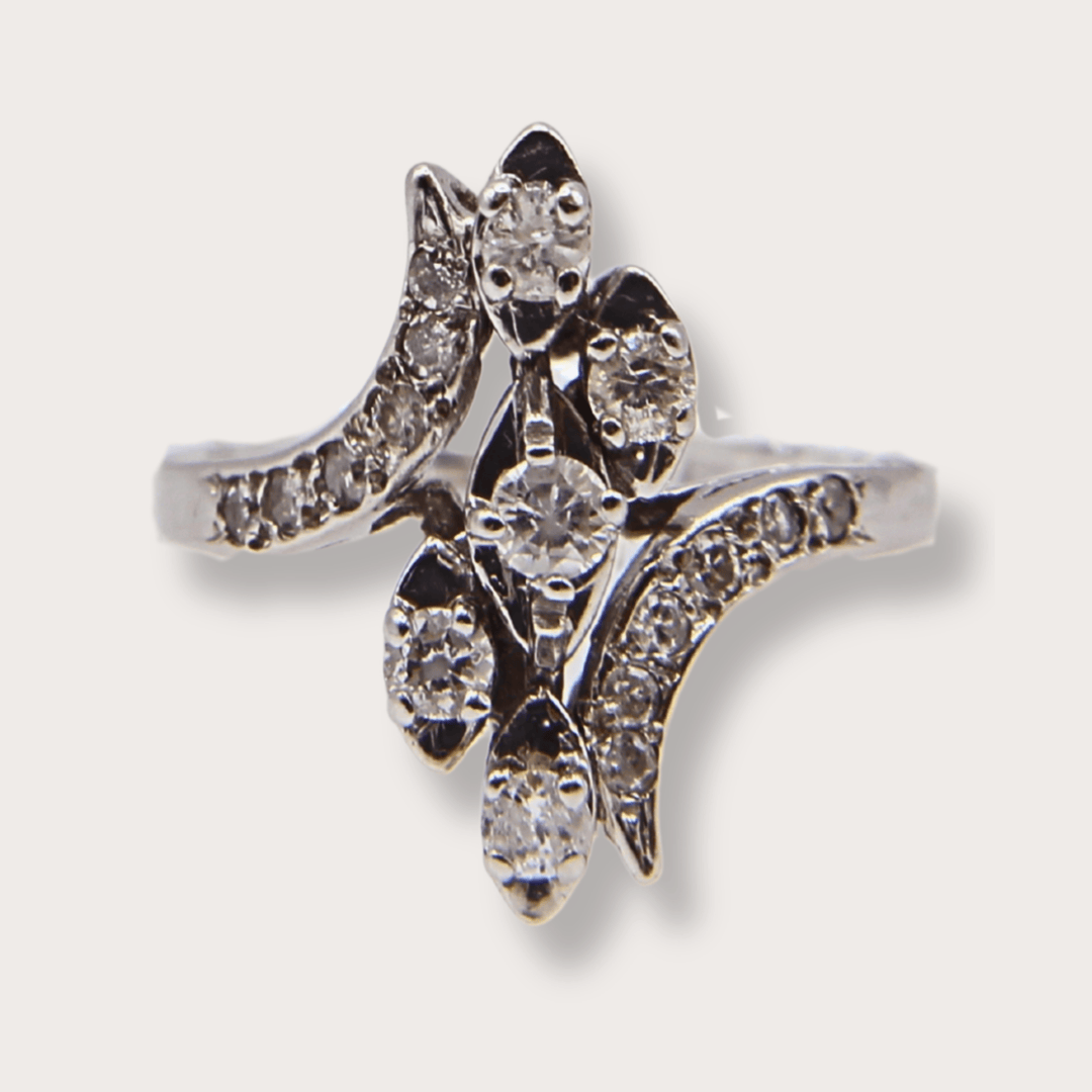 Anillo de Diamantes - LAURA CANTU JEWELRY