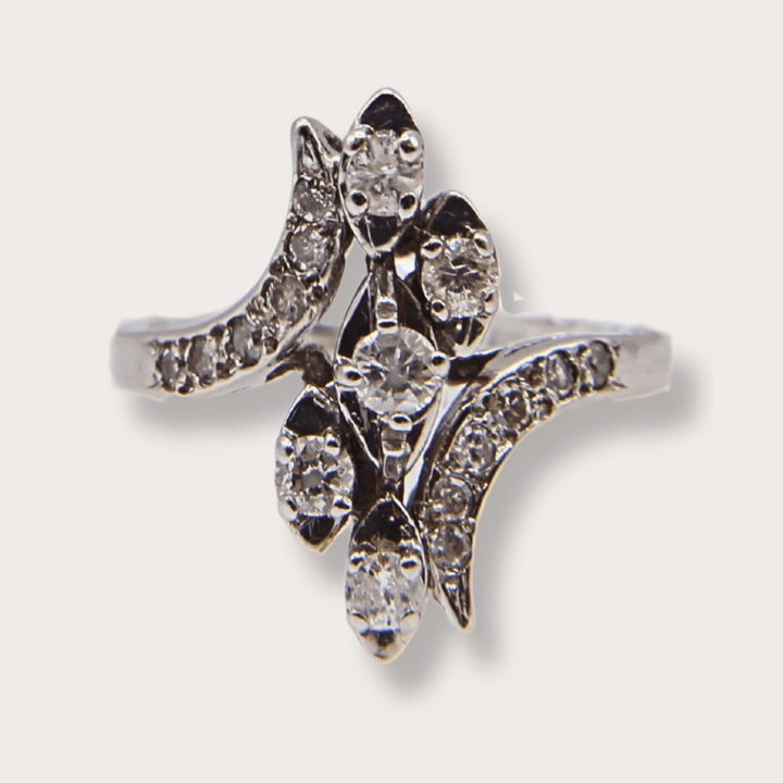Anillo de Diamantes - LAURA CANTU JEWELRY