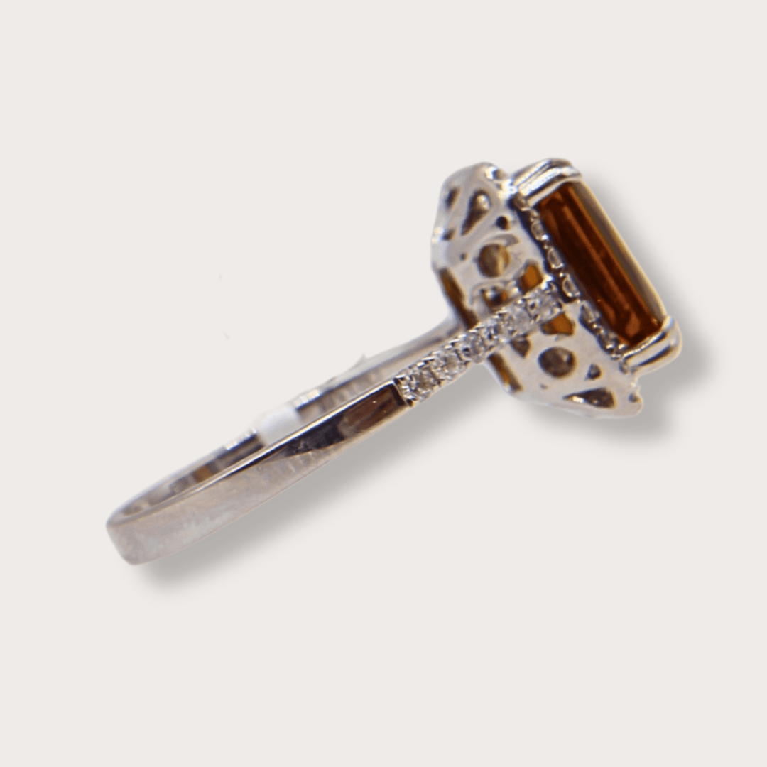 Anillo de Diamantes y Citrina - LAURA CANTU JEWELRY