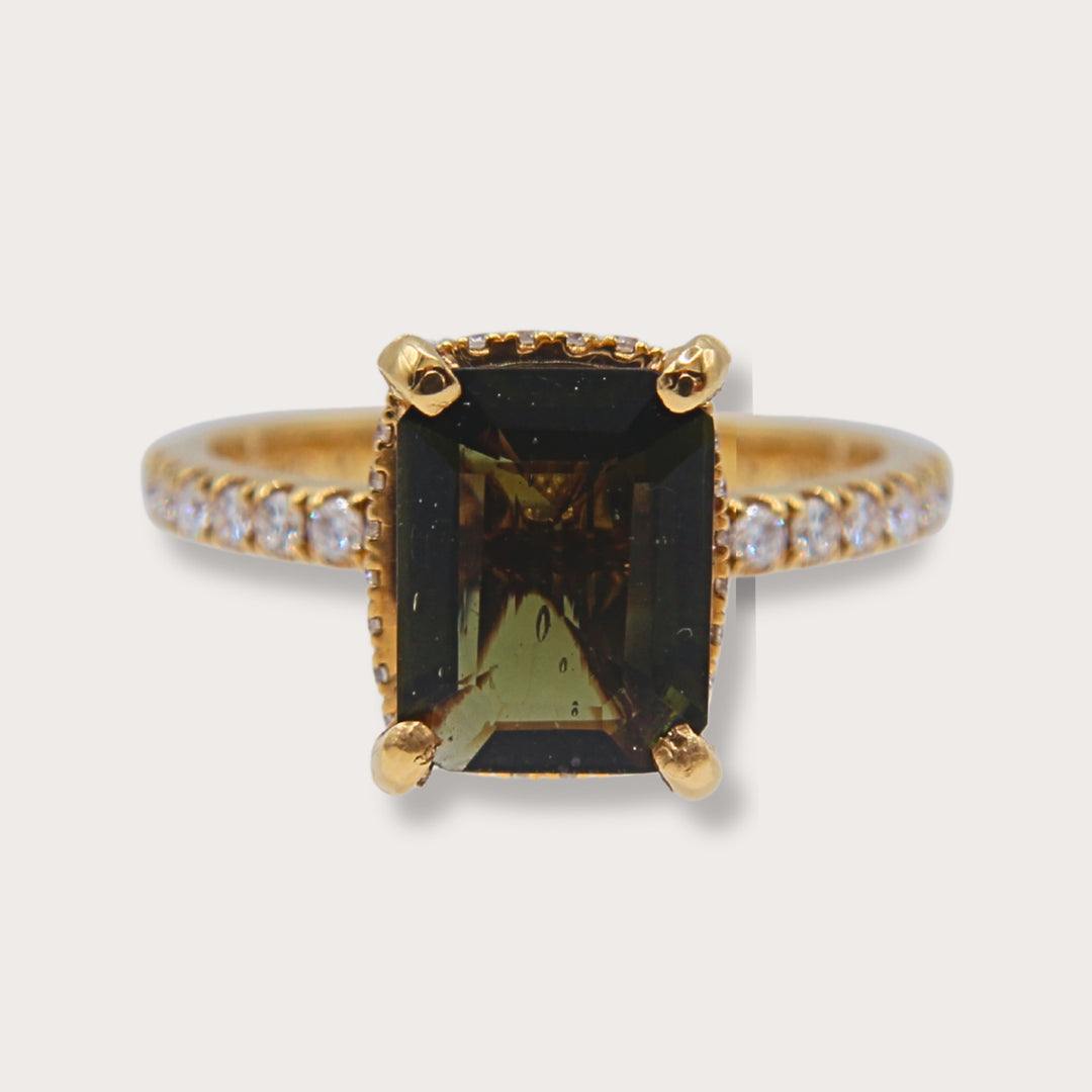 Anillo de Diamantes y Moldavita - LAURA CANTU JEWELRY