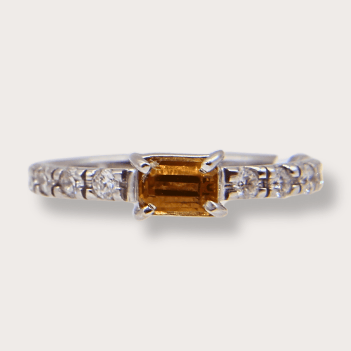Argolla con Diamante y Citrina - LAURA CANTU JEWELRY