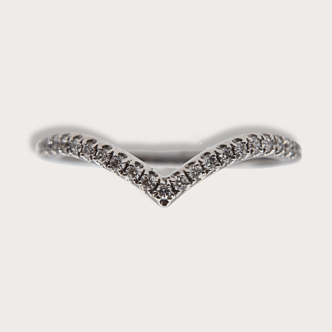 Argolla de Pico Oro Blanco - LAURA CANTU JEWELRY