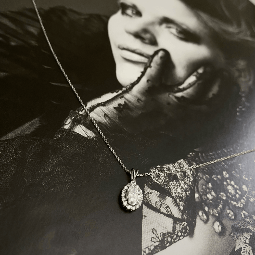 Collar con brillantes - LAURA CANTU JEWELRY