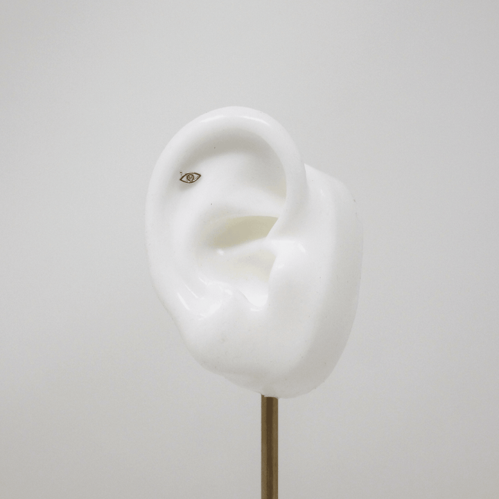 Crystal Eye Piercing - LAURA CANTU JEWELRY