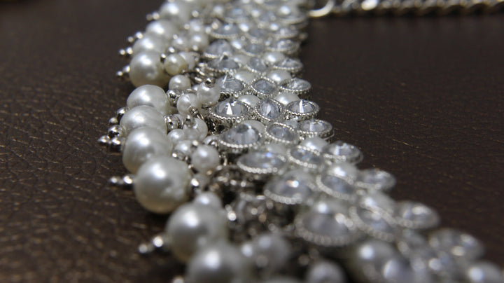 HUNT LI - LAURA CANTU JEWELRY