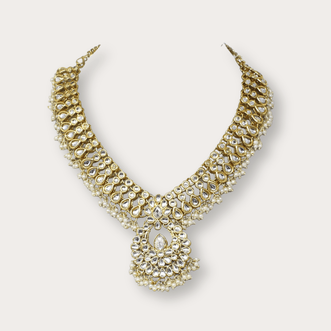 HUNT VI - LAURA CANTU JEWELRY