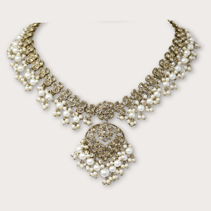 HUNT XVII - LAURA CANTU JEWELRY
