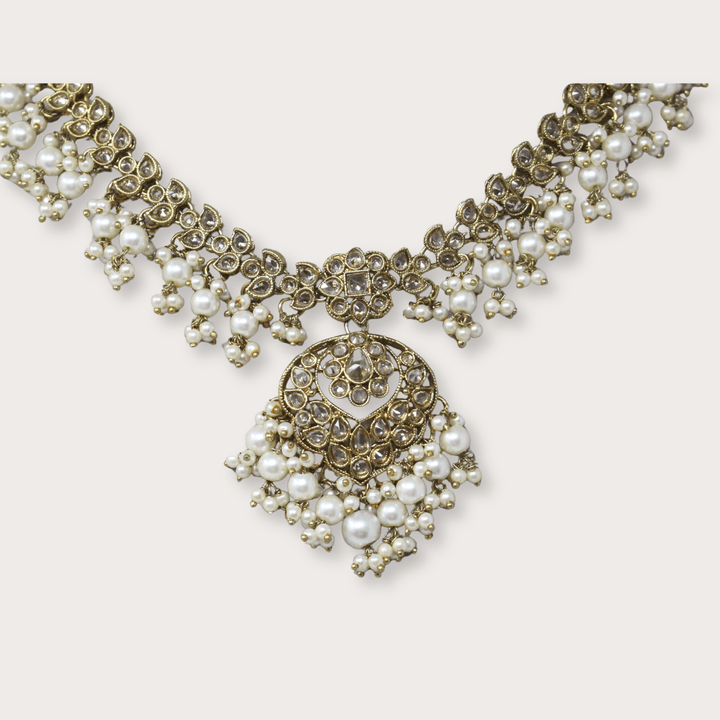 HUNT XVII - LAURA CANTU JEWELRY