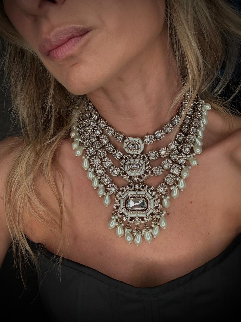 HUNT XXXXII - LAURA CANTU JEWELRY