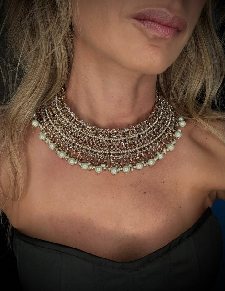 HUNT XXXXIV - LAURA CANTU JEWELRY