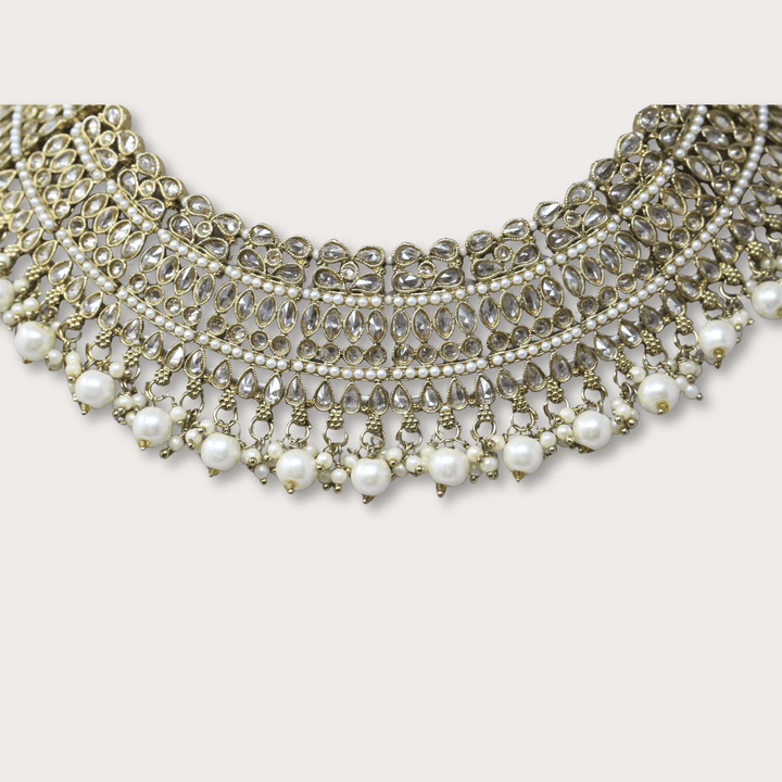 HUNT XXXXIV - LAURA CANTU JEWELRY