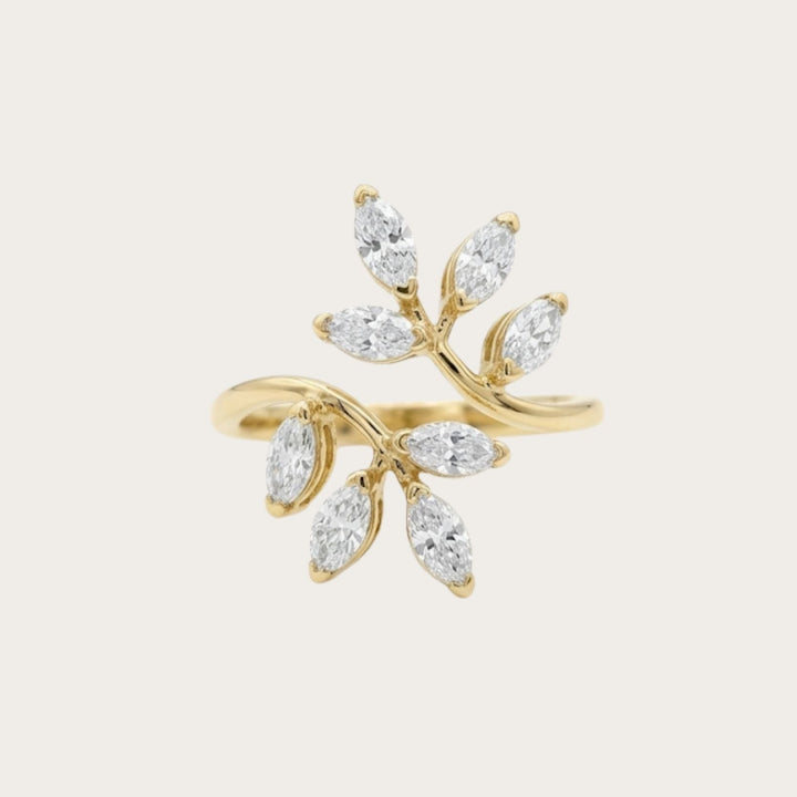 Lab diamond leaves ring - LAURA CANTU JEWELRY