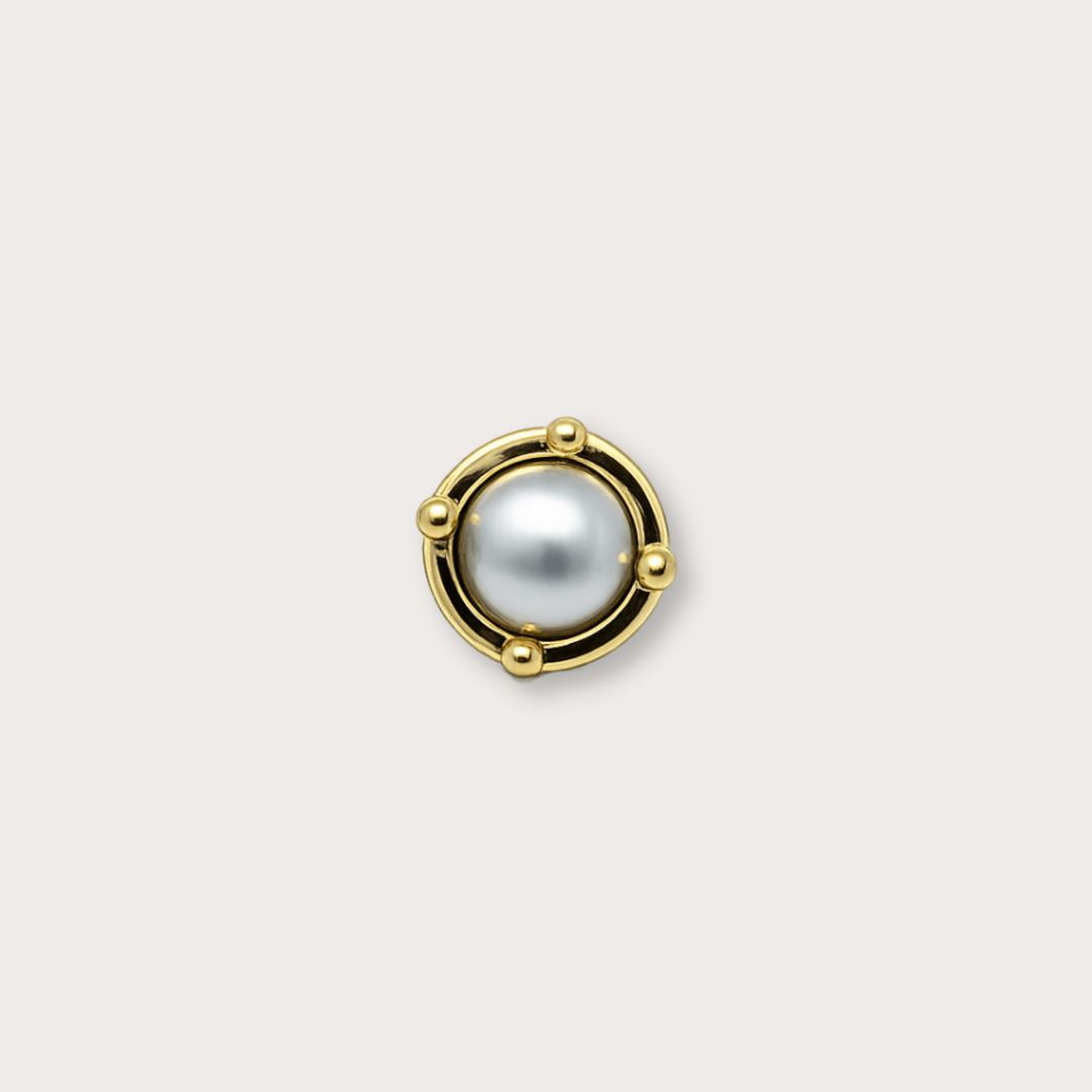 Luna Stud Gold Small - LAURA CANTU JEWELRY