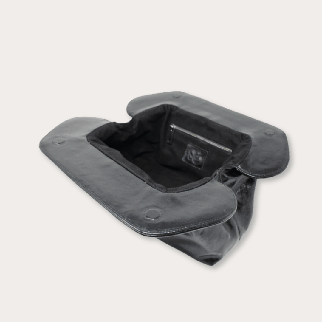 Marietta Clutch - LAURA CANTU JEWELRY