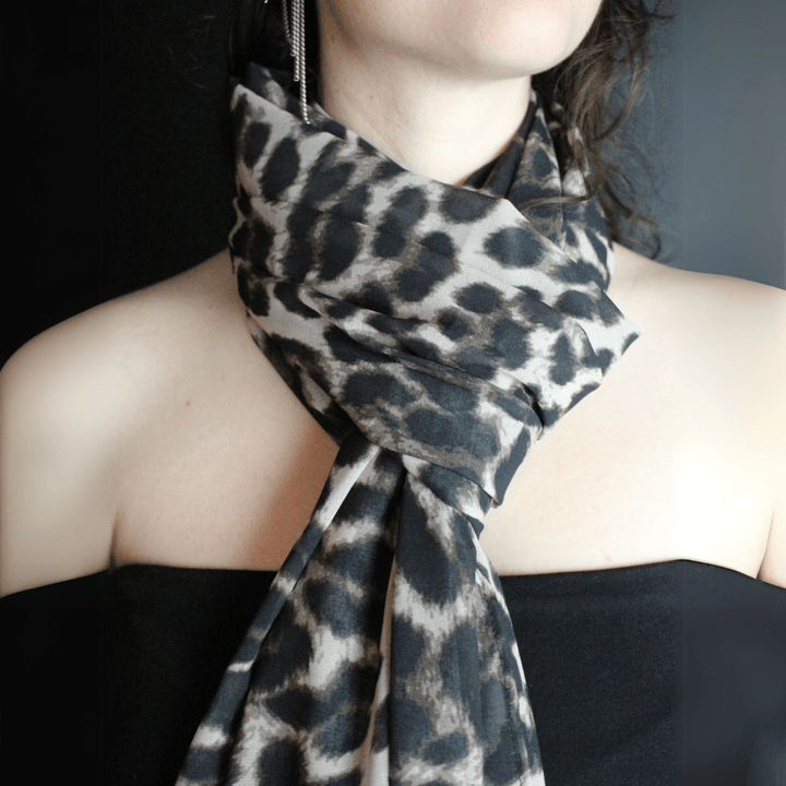 Mascada/Pareo Dark Leopard - LAURA CANTU JEWELRY