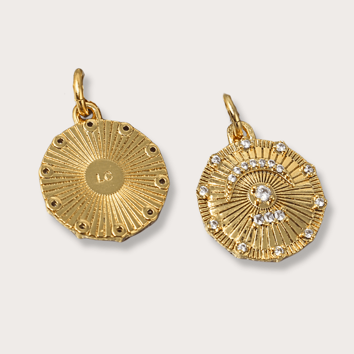 Medalla Luna - LAURA CANTU JEWELRY