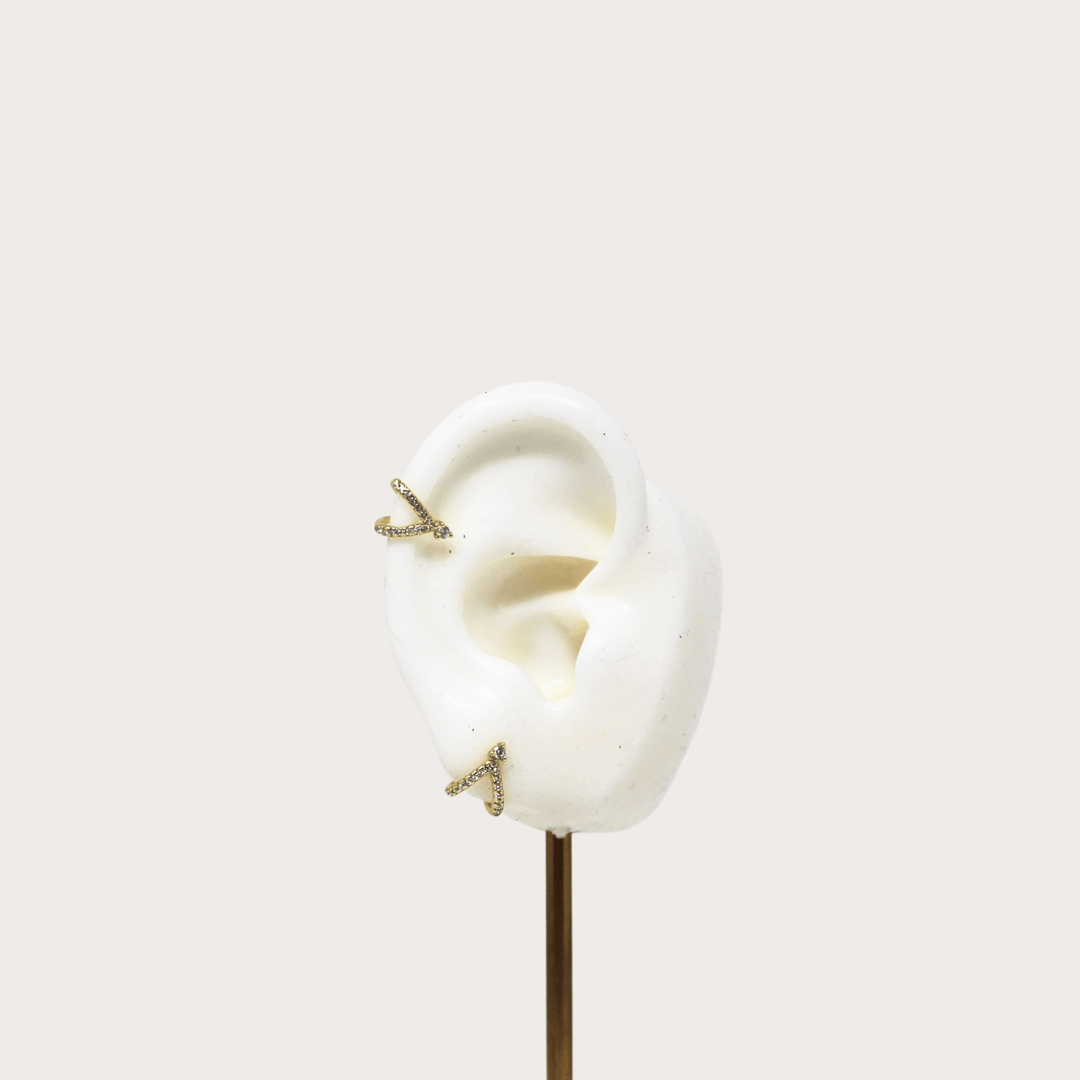 Piercing Crystal Hook - LAURA CANTU JEWELRY