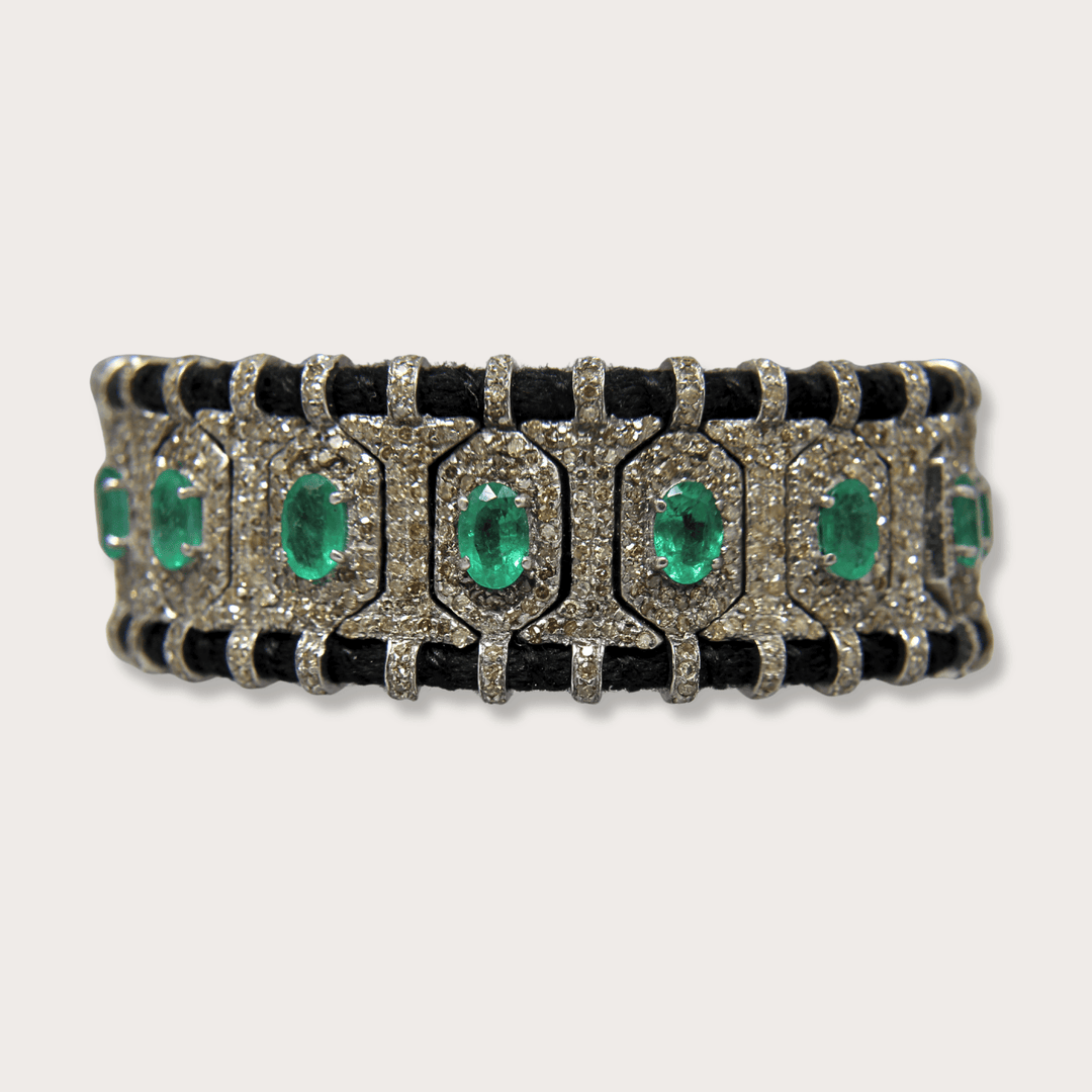 Pulsera Macrame Black Emerald - LAURA CANTU JEWELRY