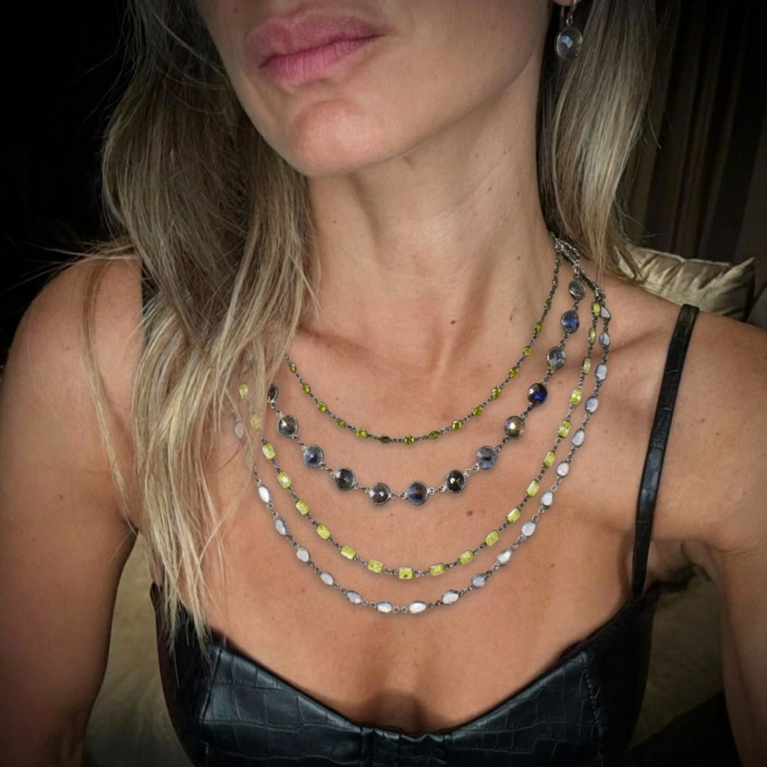 Relics necklace I - LAURA CANTU JEWELRY