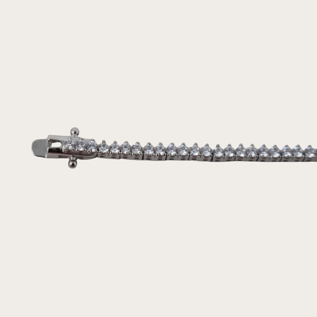 Tennis Bracelet 3 prong - LAURA CANTU JEWELRY