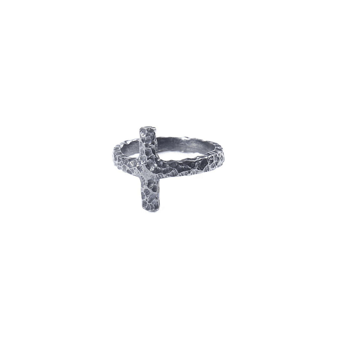 Antique Silver Mid Finger Cross Ring - LAURA CANTU JEWELRY