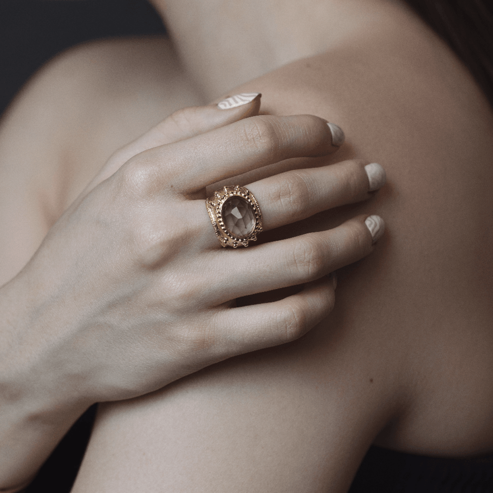 Medusa ring (Clear) - LAURA CANTU JEWELRY