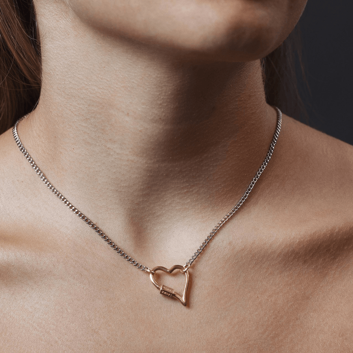Thin Heart Lock Necklace - LAURA CANTU JEWELRY